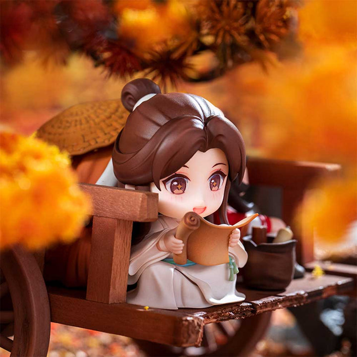 Heaven Official's Blessing Autumn Hiking Figure